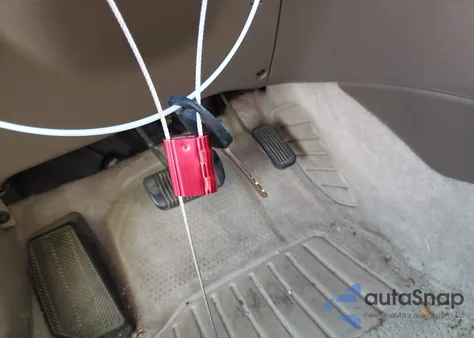 1999 Toyota Camry Ce из США, поврежденный, VIN 4T1BG22K0XU549047